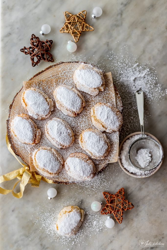 Ricciarelli Siena S Almond Cookies Juls Kitchen