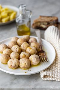 Chicken and potato meatballs
