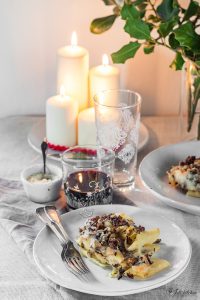 Baked pasta with artichoke ragout