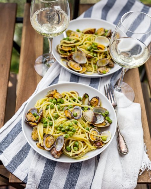 Spaghetti With Clams And Peas