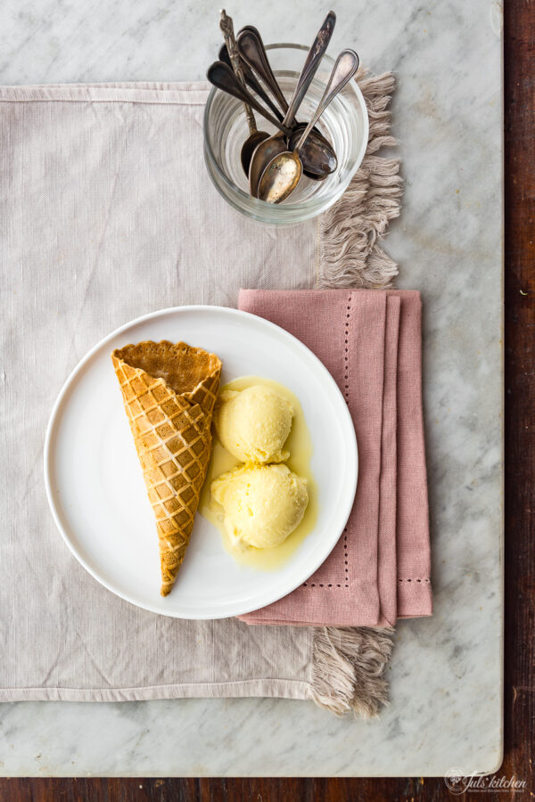 elderflower custard gelato