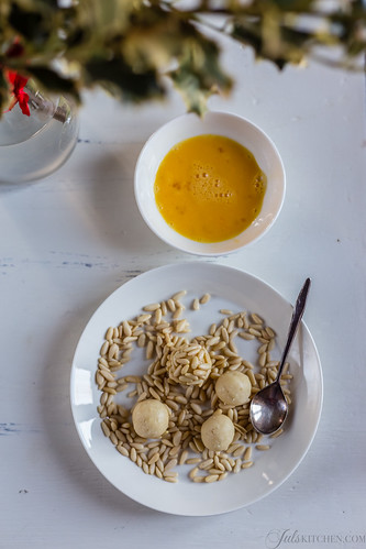 almond paste cookies with pine nuts